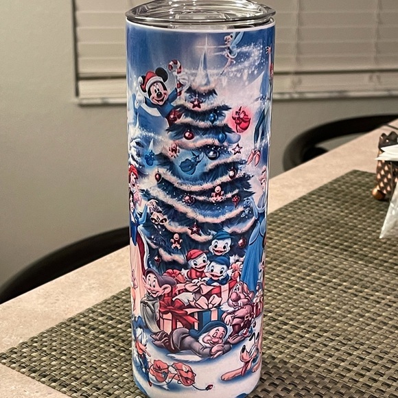Disney Christmas 20oz Stainless Steel tumbler - Picture 6 of 6